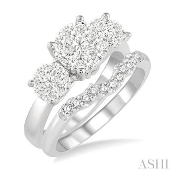 Past Present & Future Lovebright Essential Diamond Wedding Set