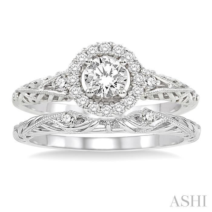 Round Shape Halo Diamond Wedding Set View 2