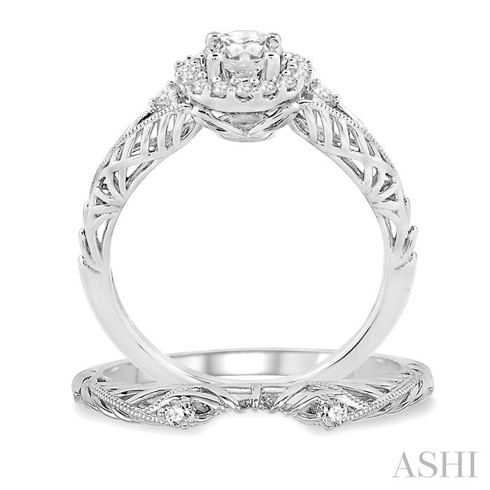 Round Shape Halo Diamond Wedding Set View 3