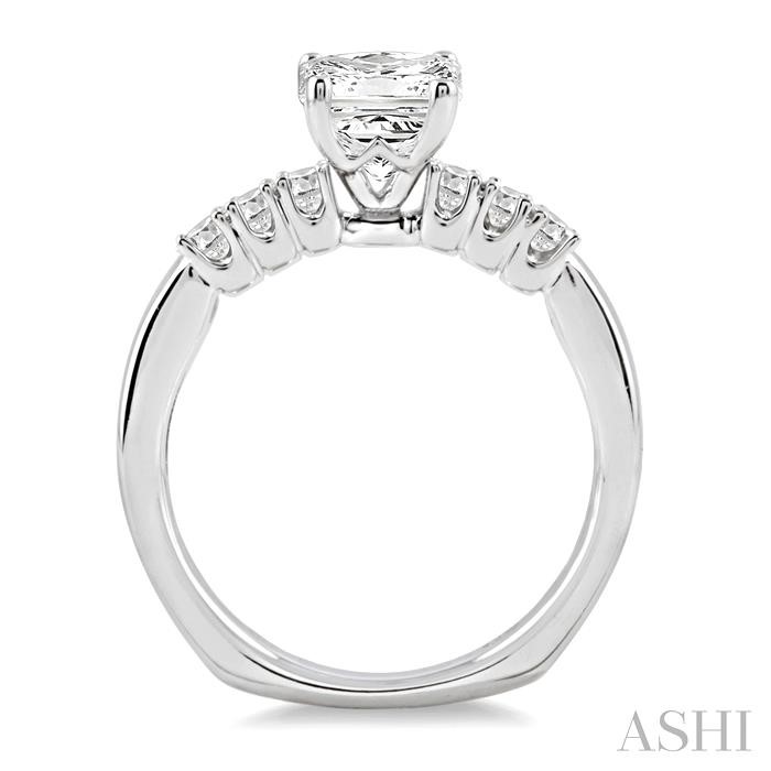 Princess Shape Diamond Engagement Ring View 3