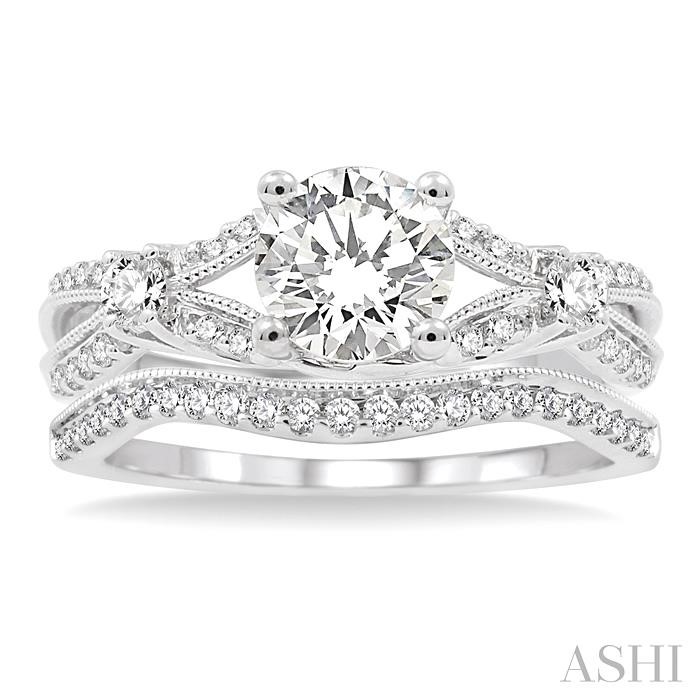 Round Shape Diamond Wedding Set View 2