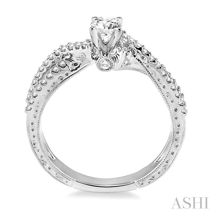 Round Shape Diamond Engagement Ring View 3