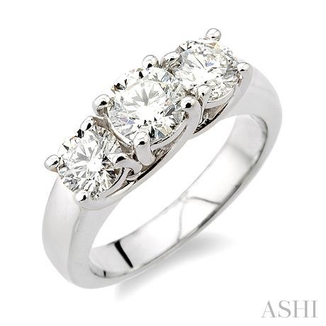 Round Cut Diamond Ring 