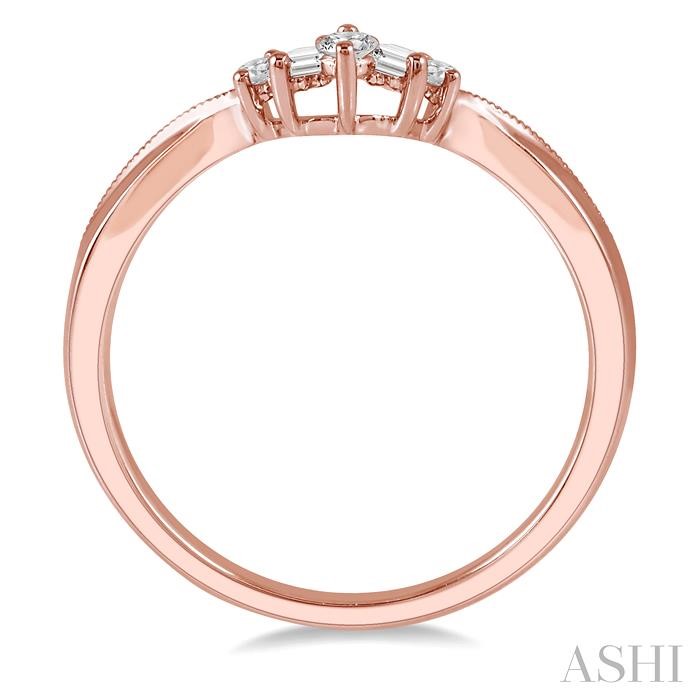 Chevron Baguette Diamond Wedding Ring View 3