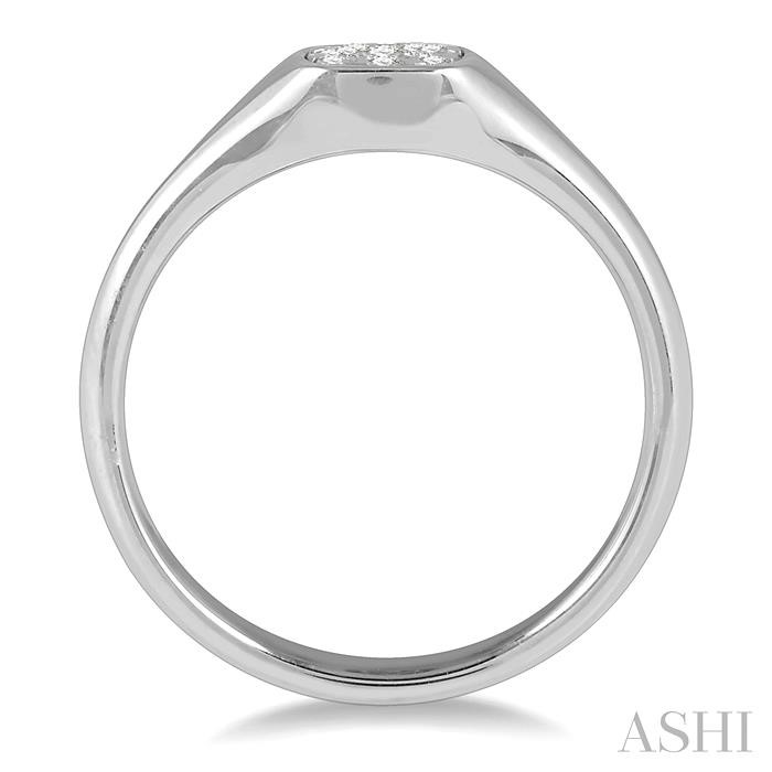 Cushion Shape Lovebright Essential Diamond Signet Ring View 3
