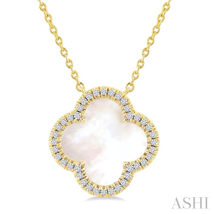 Clover Mother Of Pearl & Halo Diamond Pendant