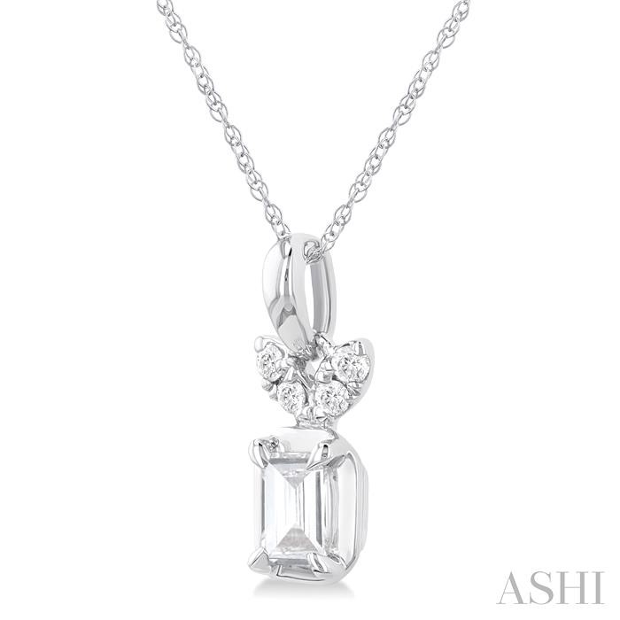 Emerald Shape Diamond Fashion Pendant View 2
