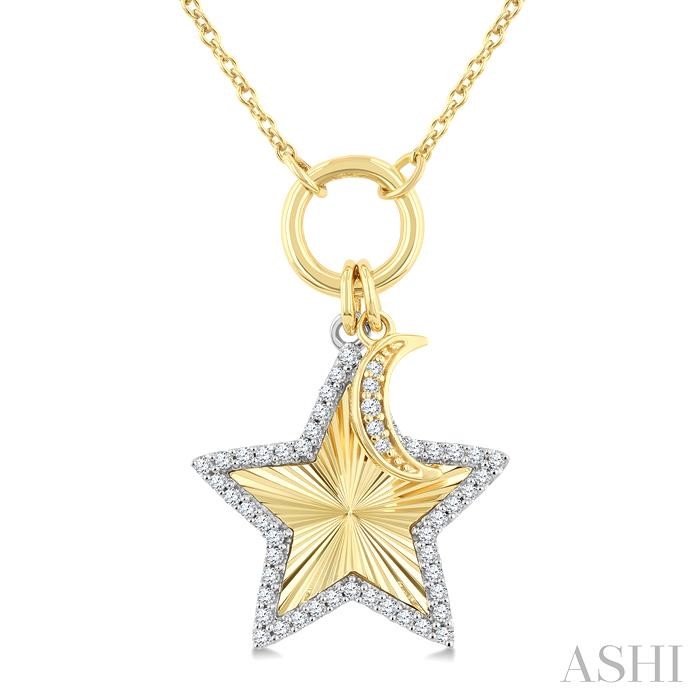 Star Charm Fluted Diamond Fashion Pendant